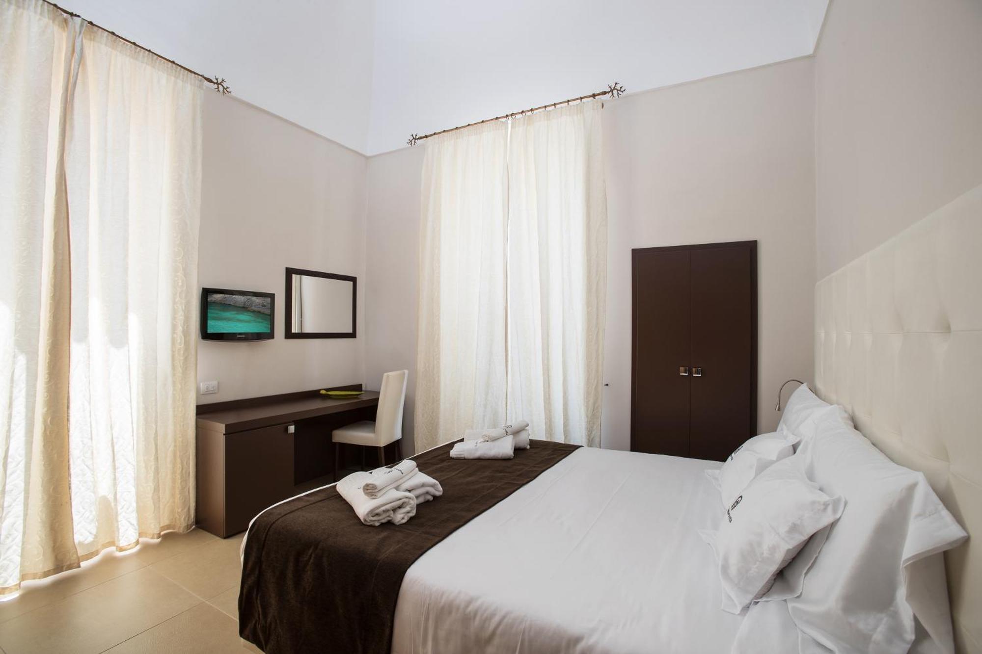 Bed and Breakfast Palazzo Perla Галлиполи Номер фото